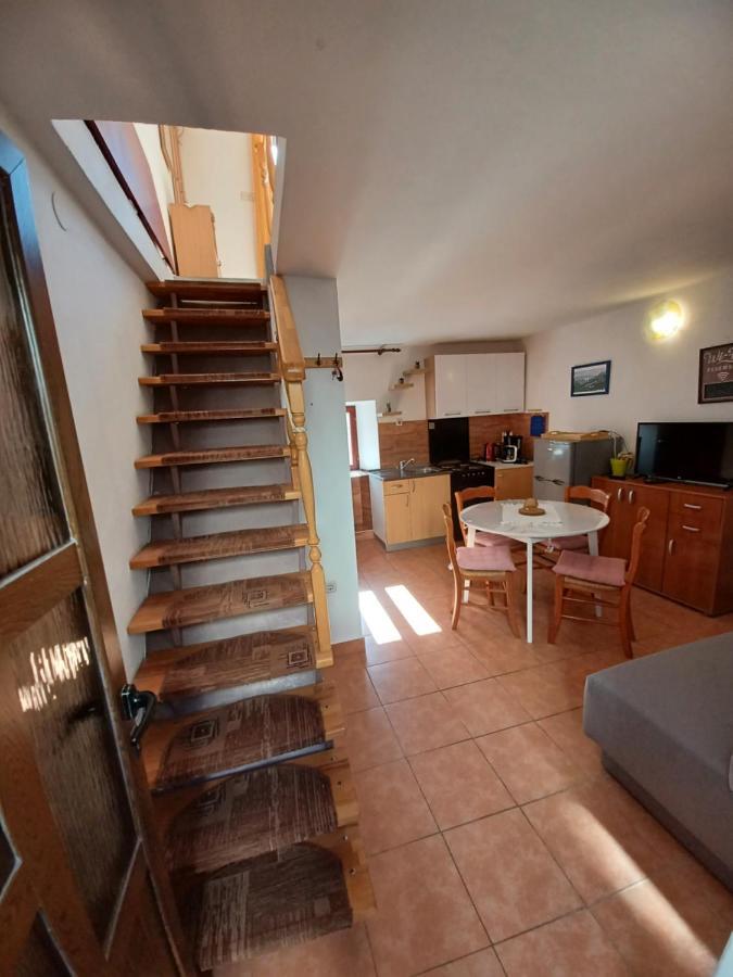 Apartment Mondo Baska  Exterior photo